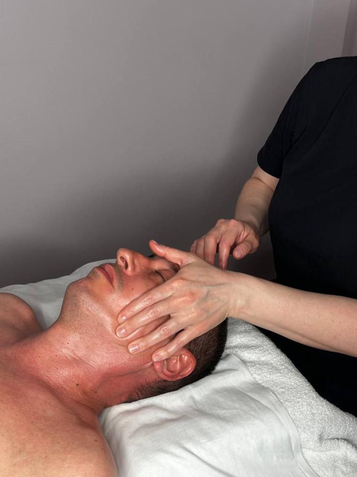 Массаж лица антистрессовый