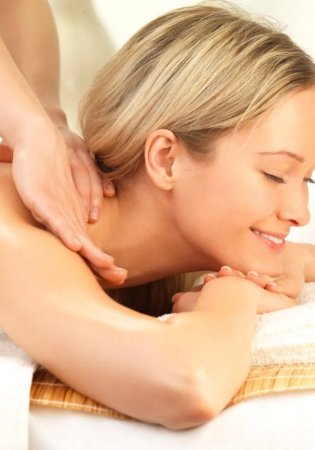 Массаж шейно-воротниковой зоны